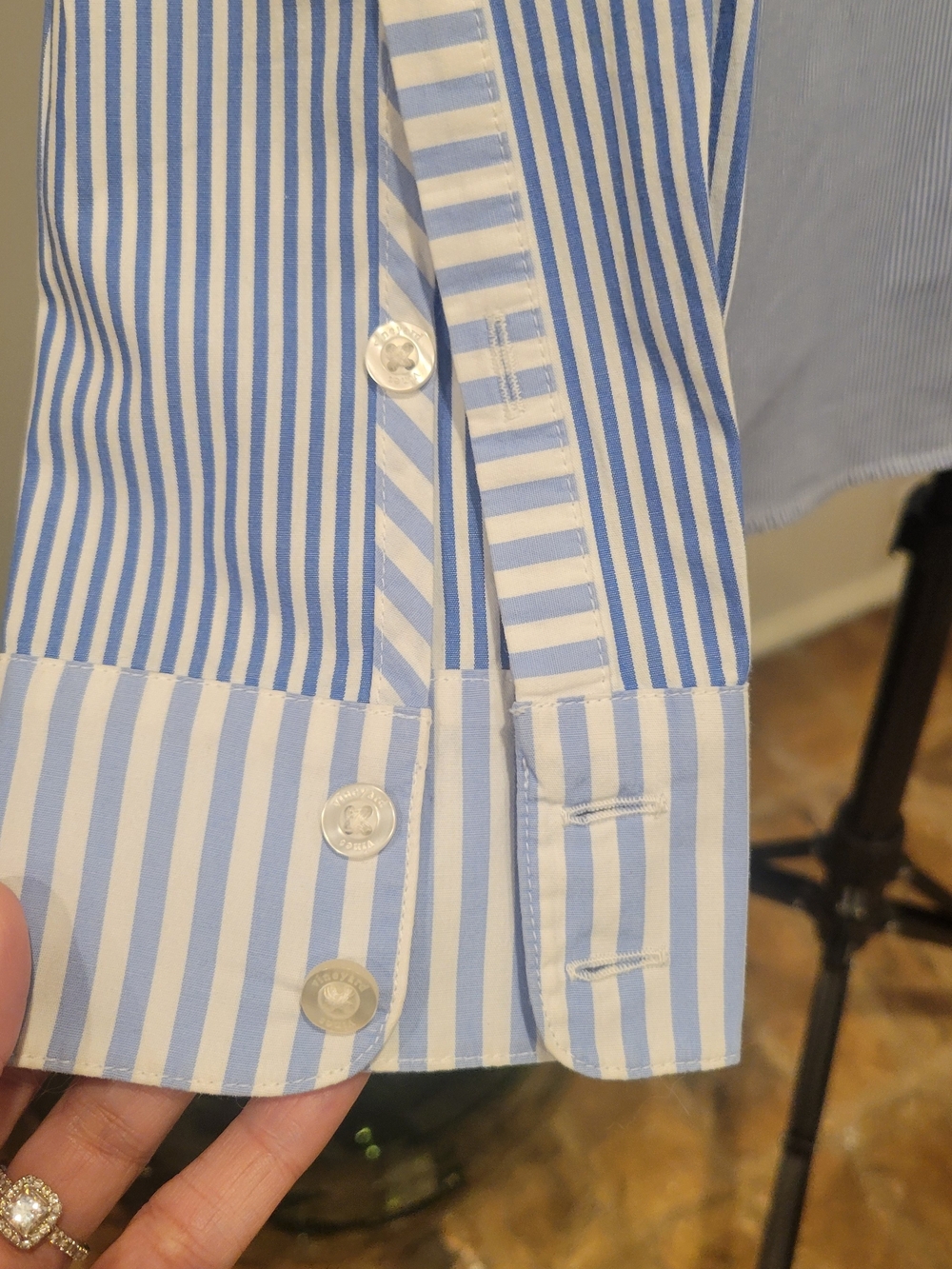 Vineyard Vines Blue and White Striped Button-Down Shirt - Picture 4 of 6